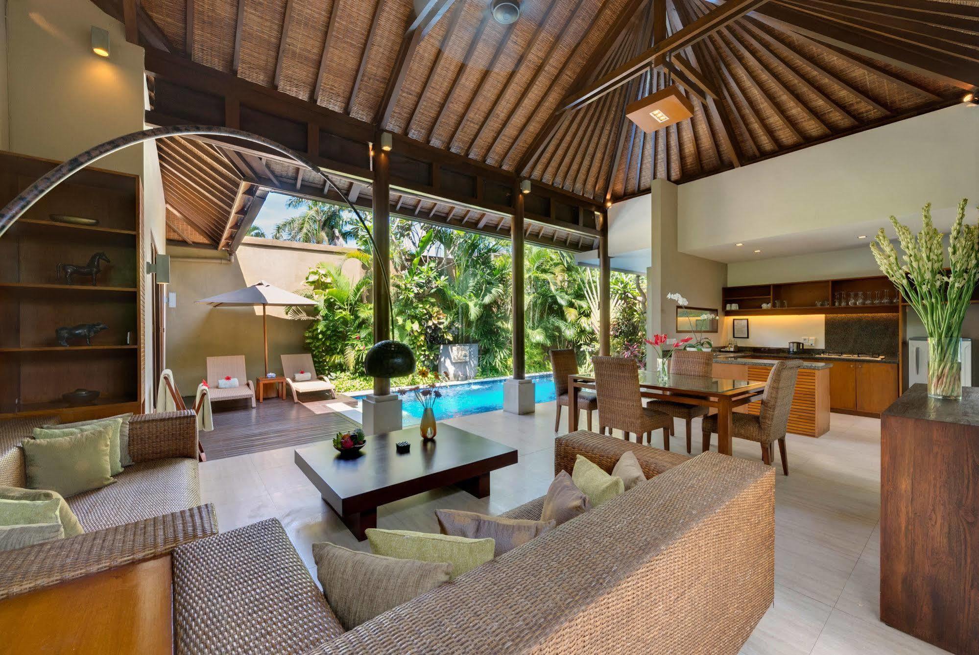 Lakshmi Villas スミニャック エクステリア 写真