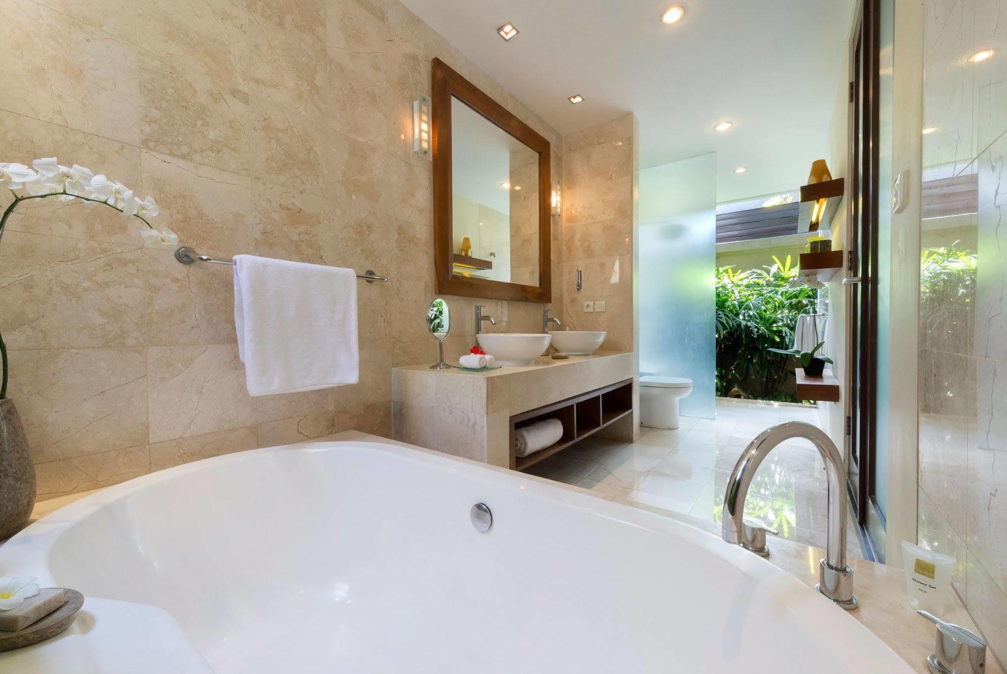 Lakshmi Villas スミニャック エクステリア 写真